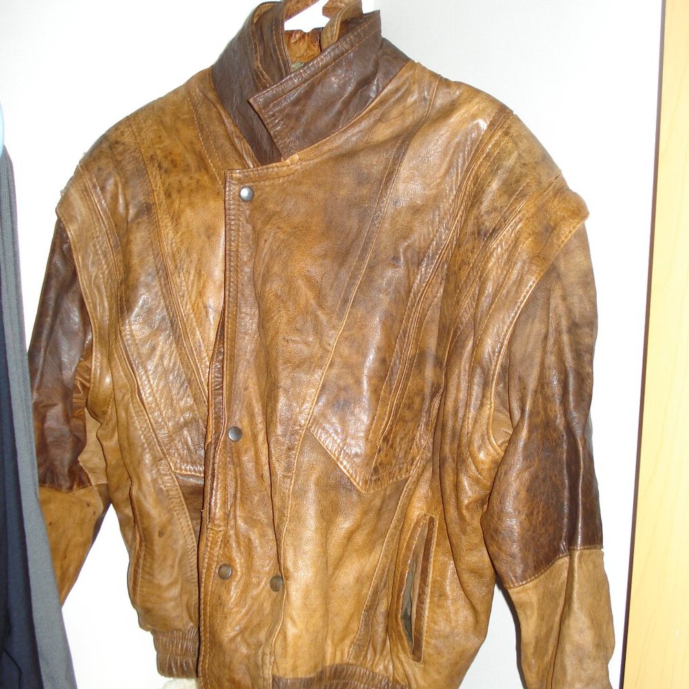 VINTAGE Vera Pelle Men's Leather Jacket VEST SZ S MADE IN ITALY LAYORAZONE CAMO
